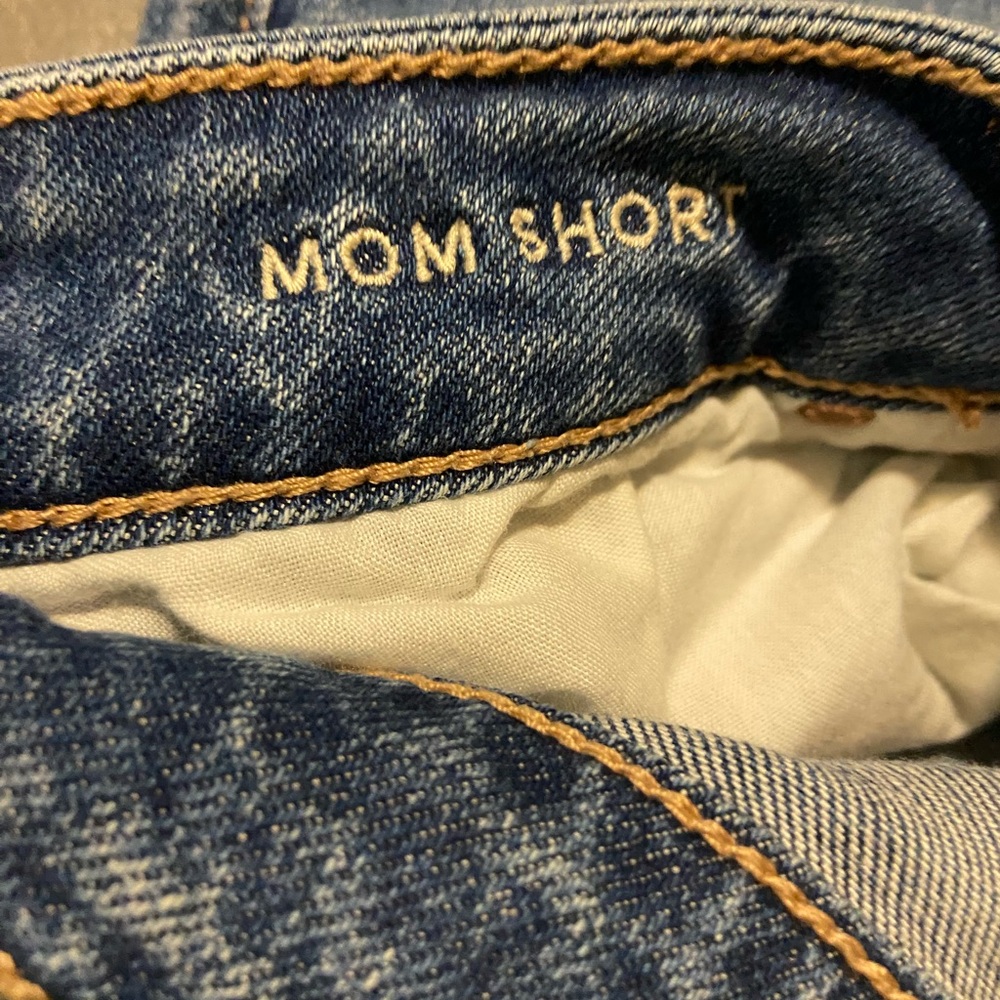 American Eagle Size 12 Distressed Blue Denim Jean Mom Shorts - Picture 3 of 4